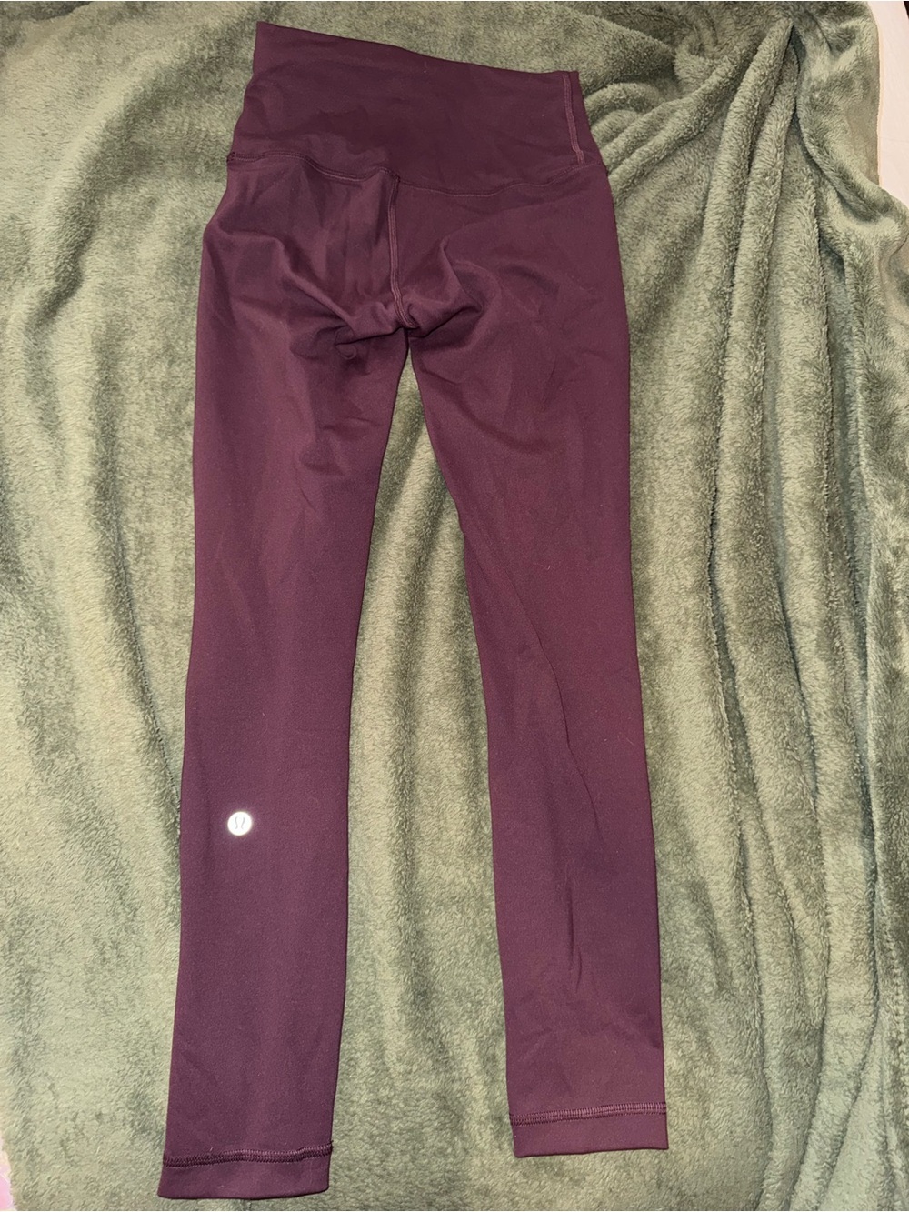 Lululemon Wunder Train High Rise 25” tight Black Plum Size 4